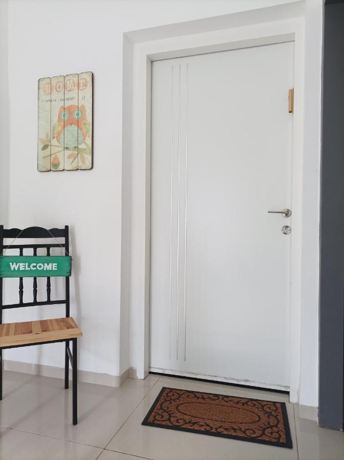 נוגה בגולן Apartment Katzrin Exterior photo